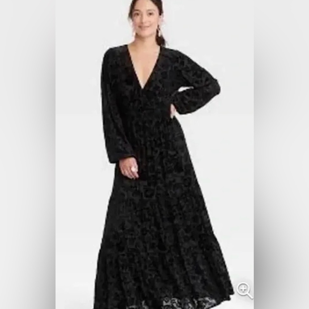 Knox Rose velvet maxi dress, Medium
